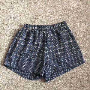 Francescas Flowy Short Size M